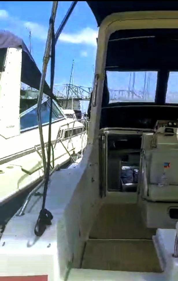 El Barco De Las Fiestas ซานต์อาเตรียเดเบซอซ ภายนอก รูปภาพ